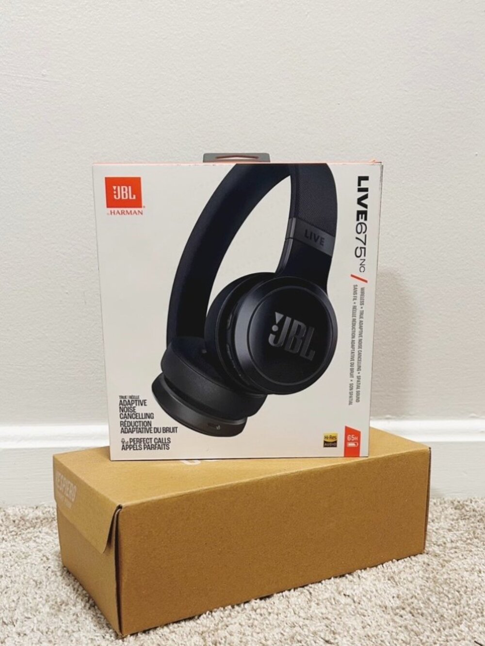 JBL Live 675NC Wireless Noise Cancelling Headphones
